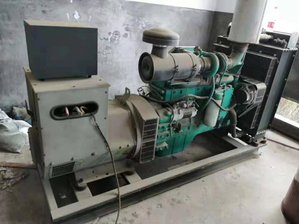 湖北工廠(chǎng)收購(gòu)150KW康明斯